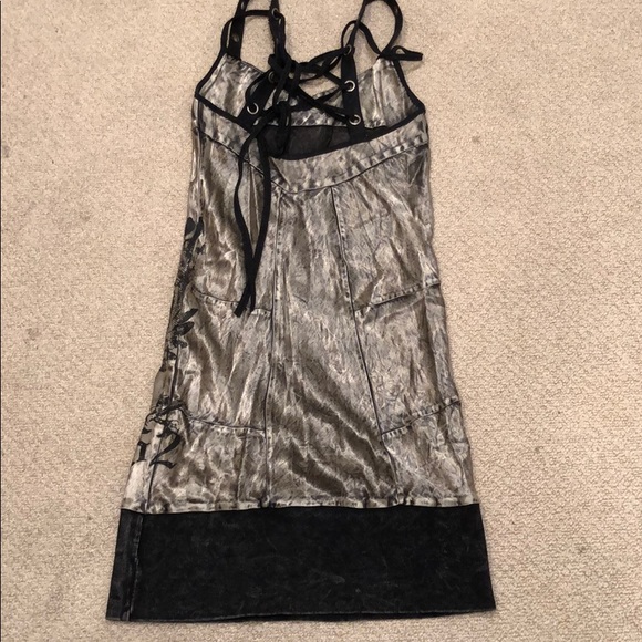 Salvage size extra small extra long tank - Picture 2 of 2